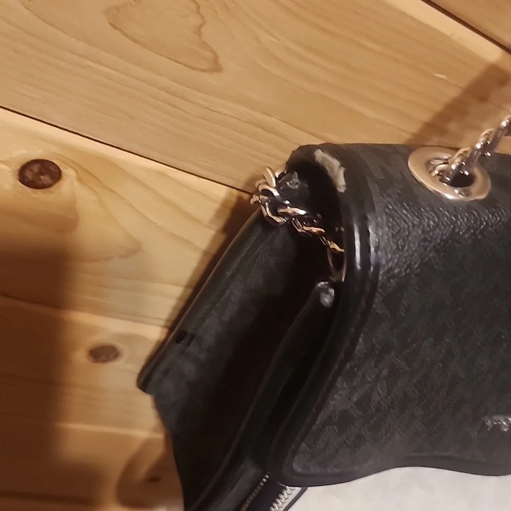 Michael Kors Regina Purse Medium Signature
